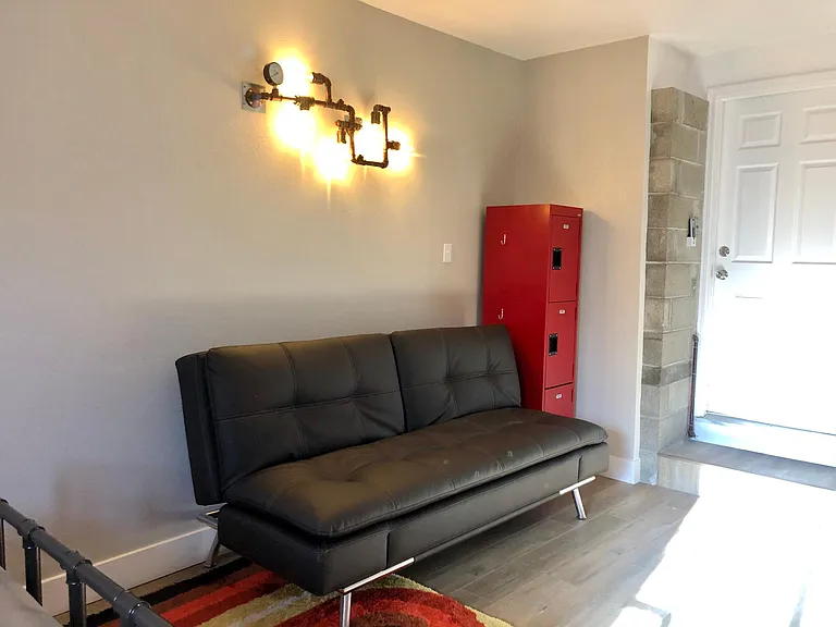 3310 Stratford Ave — Photo 22