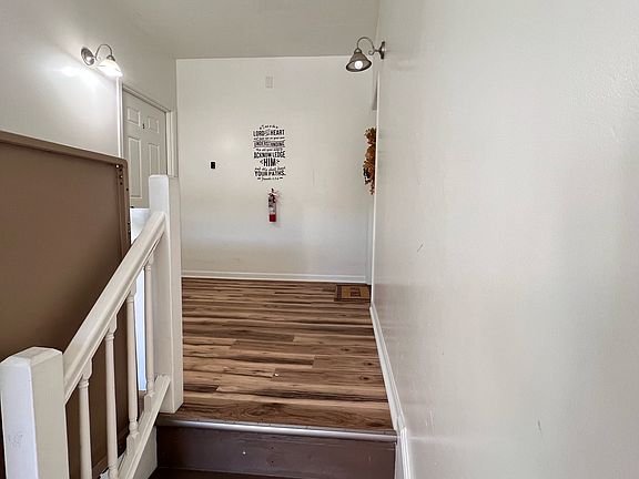 3rd image of 113 N Harrison St APT 5