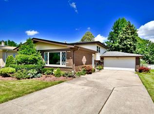 1206 W Sunset Rd, Mount Prospect, IL 60056