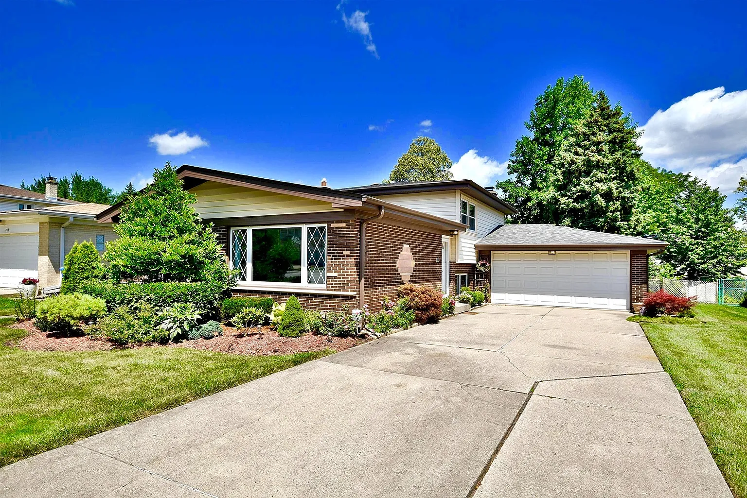 1206 W Sunset Rd photo 1