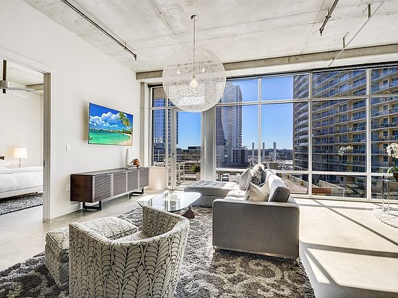 3rd image of 800 W 5th St APT 703
