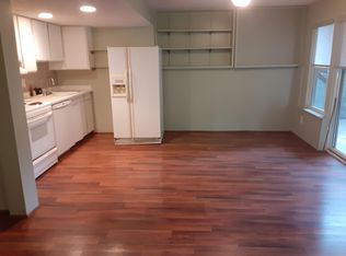 11412 SE 79th St UNIT 2, Renton, WA 98056