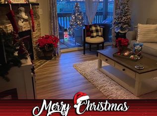 10303 Trotters Pointe Dr APT 301, Louisville, KY 40241