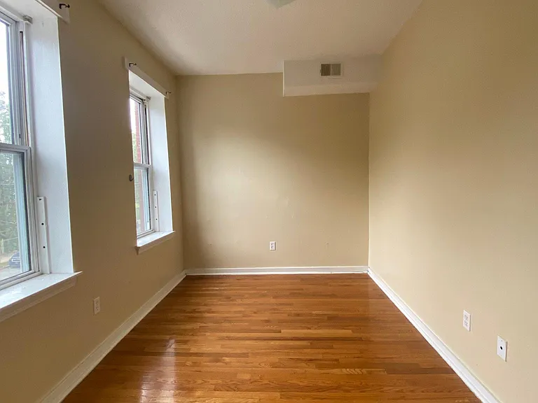 68 Sylvan Ave #6 — Photo 3