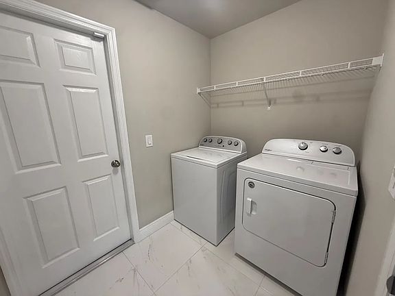3rd image of 3014 37th St SW