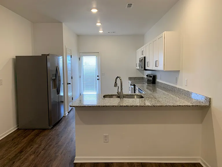 332 Alex Jordan Dr — Photo 5