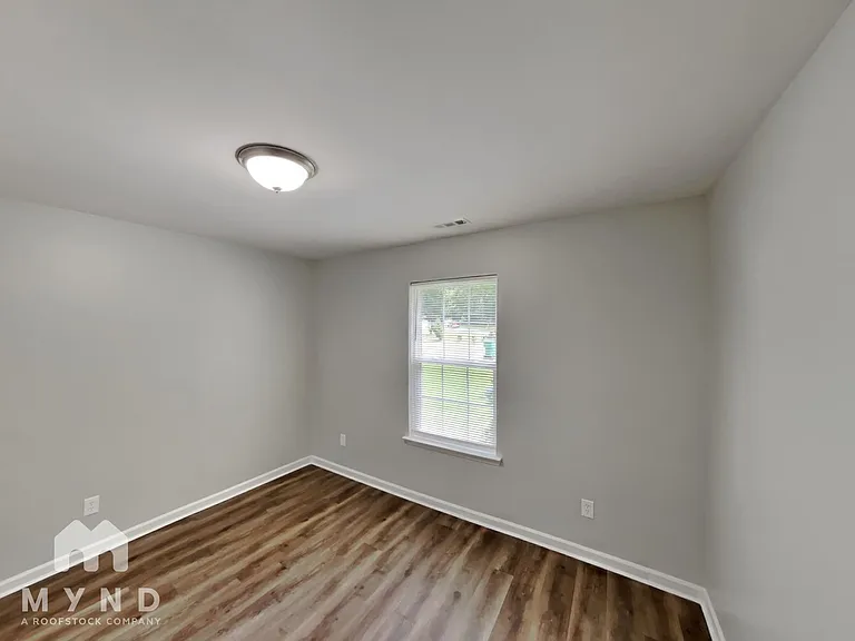 3604 Oakwood Rd — Photo 14