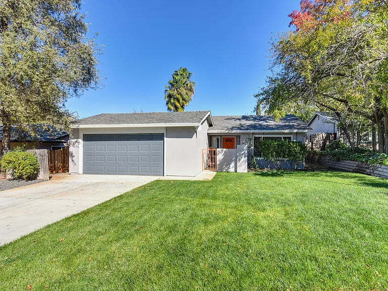5613 Phlox Ct — Photo 18