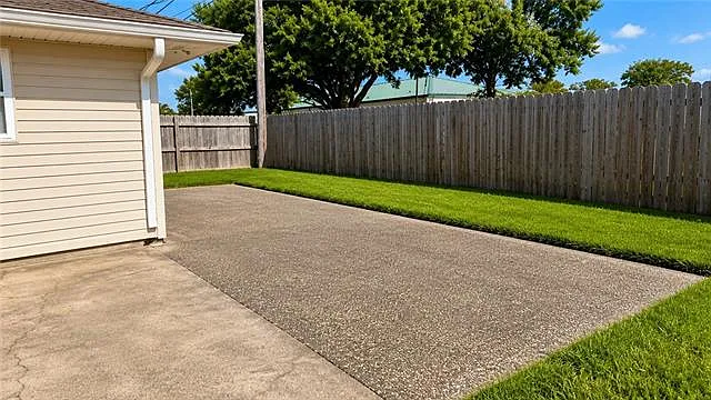 6249 August Ln — Photo 10