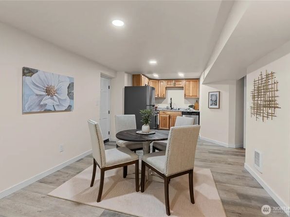 109 E Harrison St #B