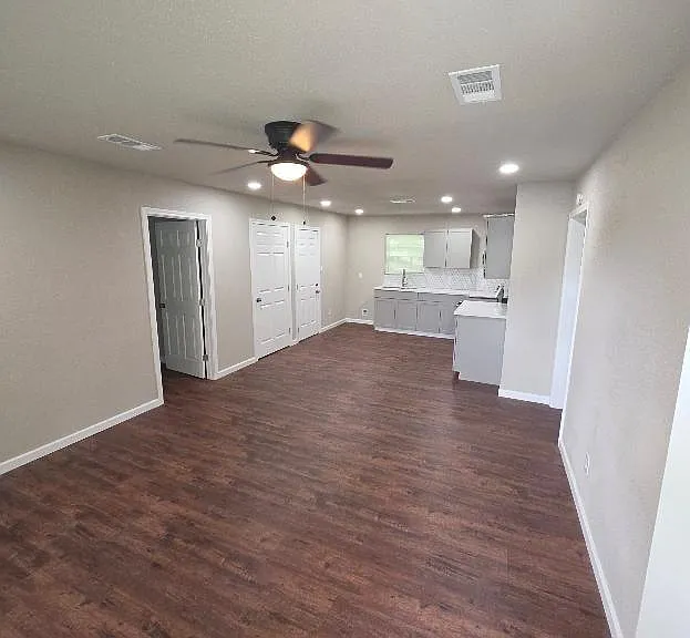 7343 Le Havre Rd — Photo 2