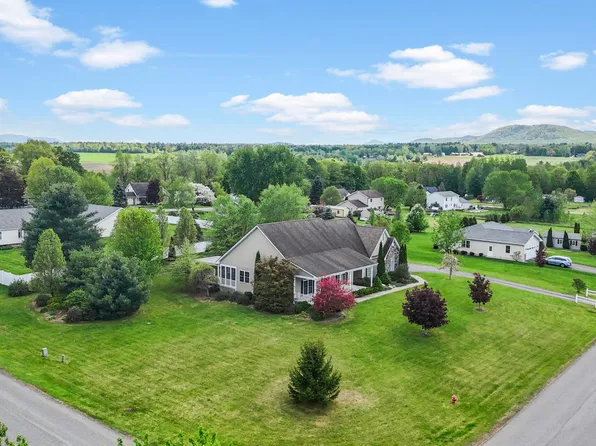 1 Ormsby Cir, Peru, NY 12972
