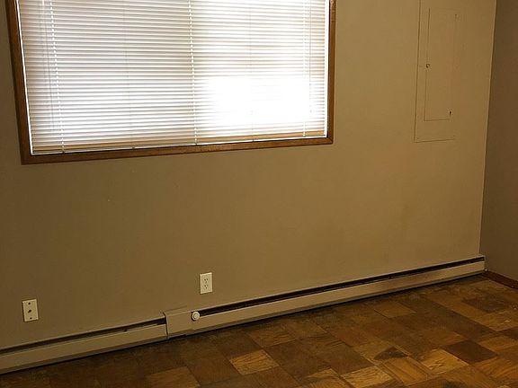 4th image of 8915 Travis Dr #A