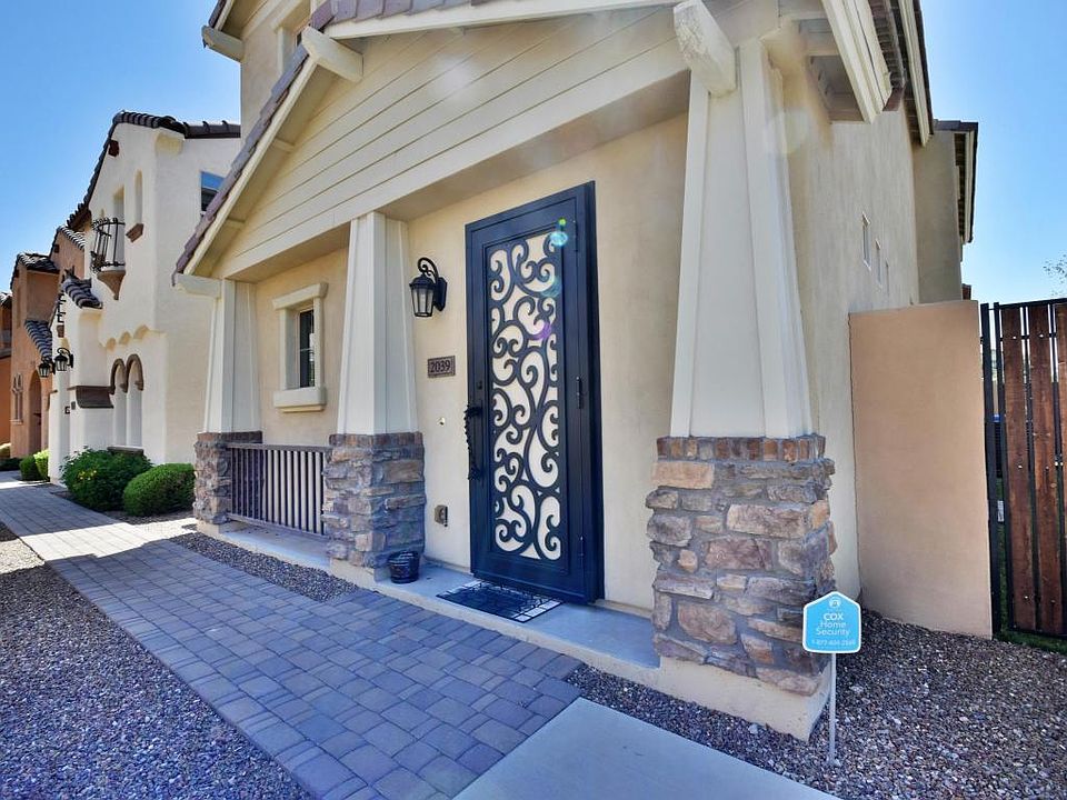 1st image of 2039 E Heartwood Ln