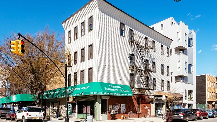 Rented by Nooklyn NYC LLC | media 76