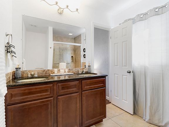 5th image of 8251 E Monterosa St
