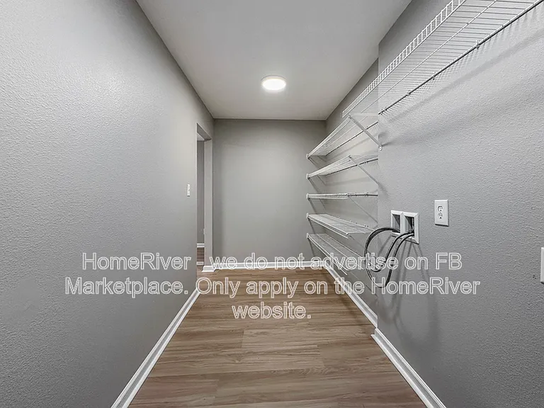 117 Bermuda Lakes Dr — Photo 14