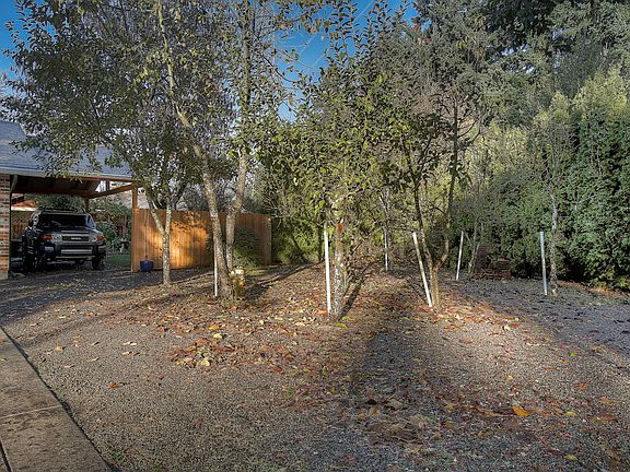 3rd image of 6020 NW Kauffman Ave
