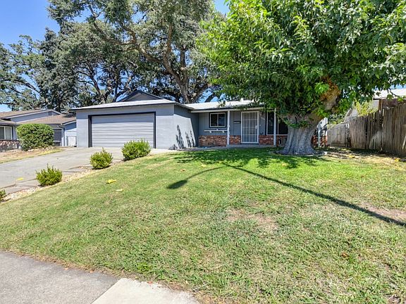 2nd image of 7908 Dogwood Way
