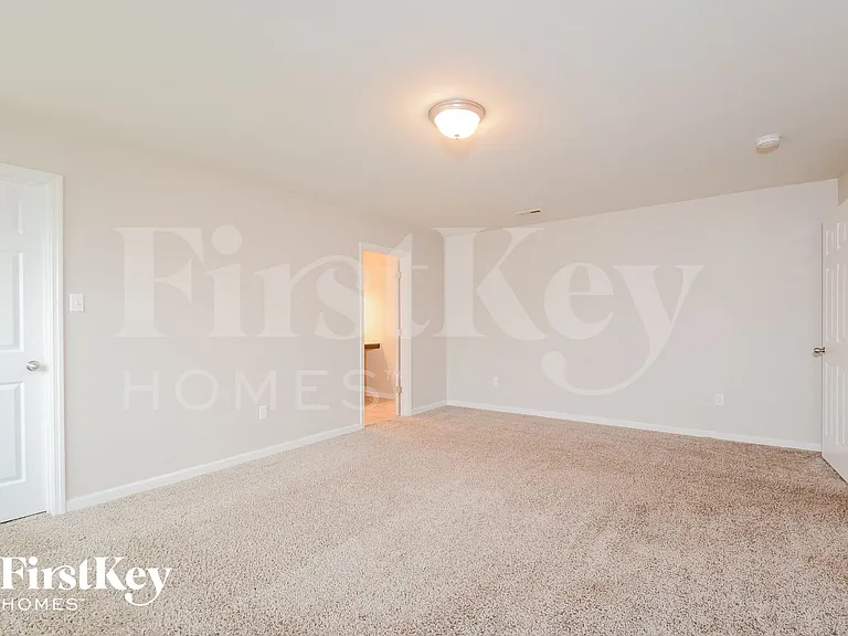 5454 Misty Crossing Ct — Photo 8