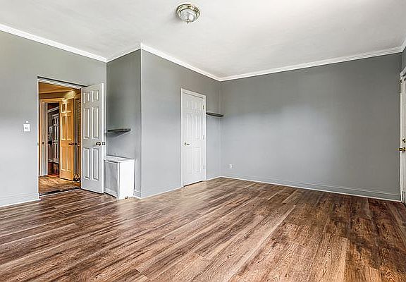2nd image of 21-29 23rd St #2A