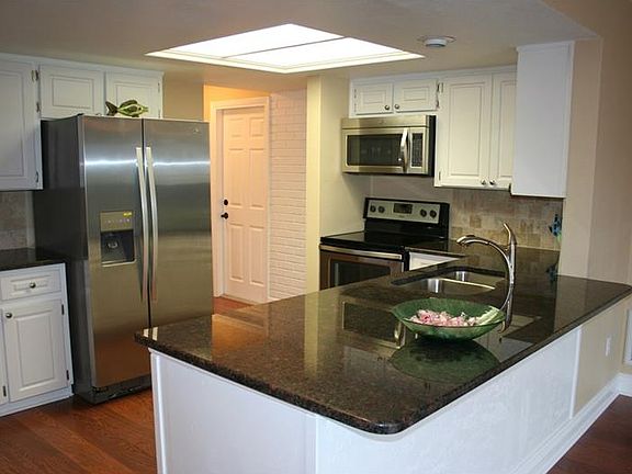 3rd image of 1219 Edenville Ave