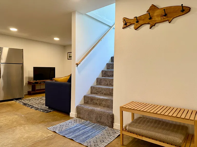 5245 NE 22nd Ave #BASEMENT — Photo 5