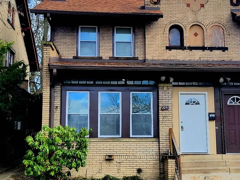 1641 Shady Ave — Photo 1