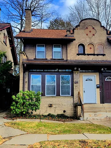 1641 Shady Ave Photo 1