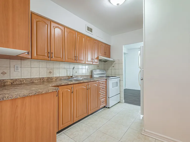 1350 York Mills Rd #1802 — Photo 1