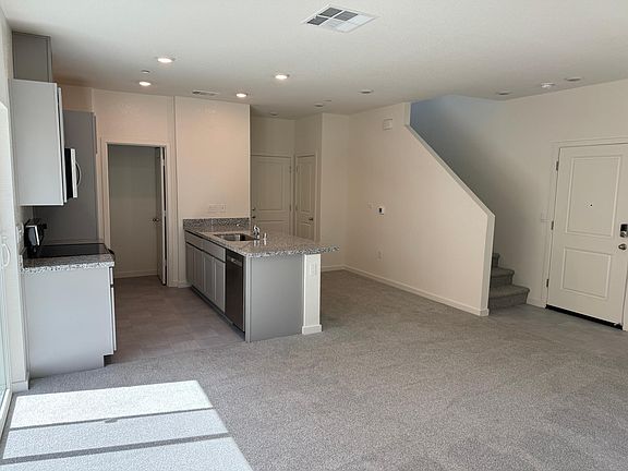 3rd image of 5624 Molino Cir