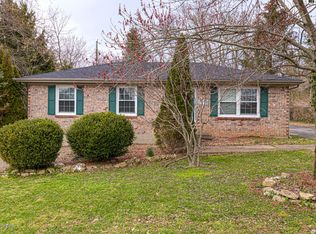 1003 Georgie Ct, Crestwood, KY 40014