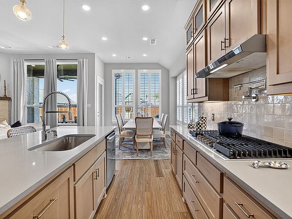 3rd image of 8504 Fannin Creek Trl