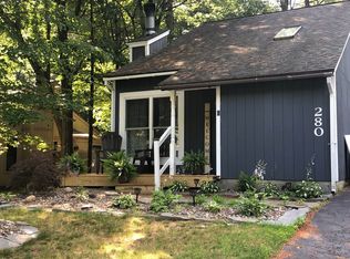 280 Thimbleberry Rd, Malta, NY 12020