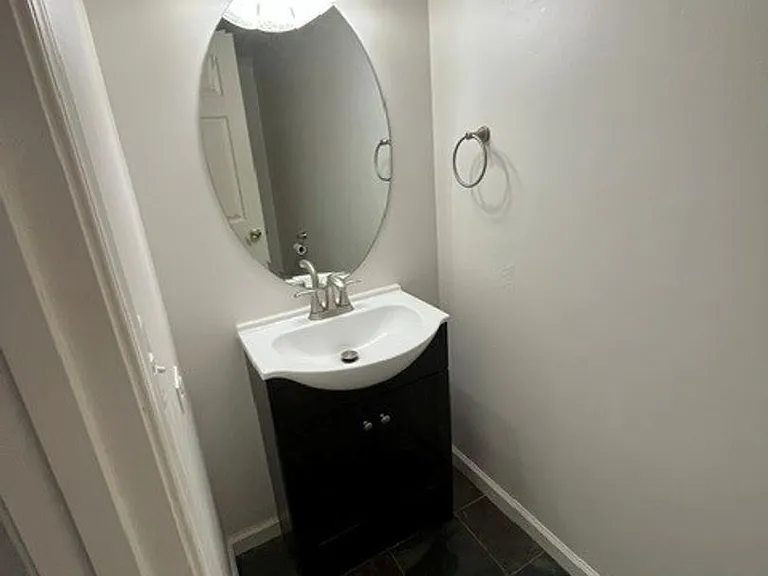1534 N Oliveto Ct — Photo 6