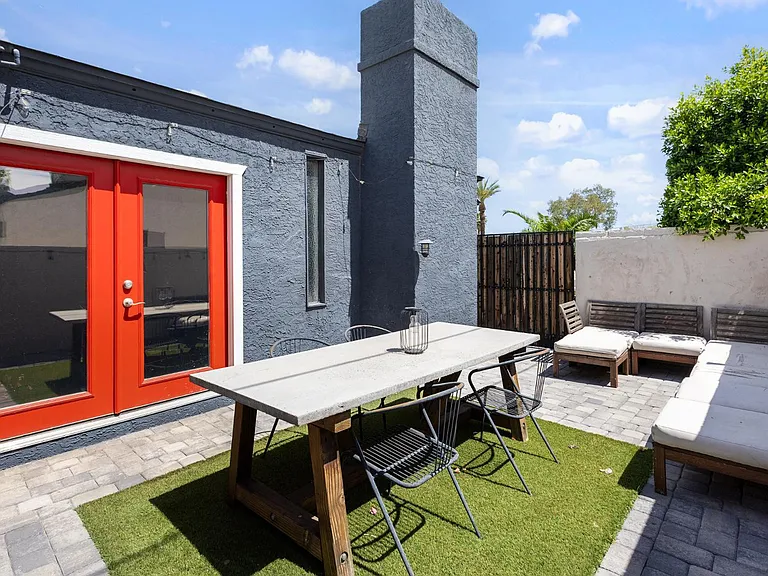 3846 N 14th Ave — Photo 19
