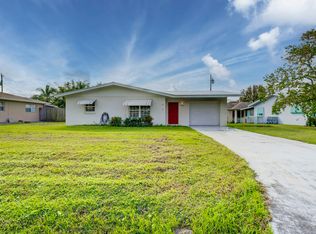 618 Beach Ave, Port Saint Lucie, FL 34952