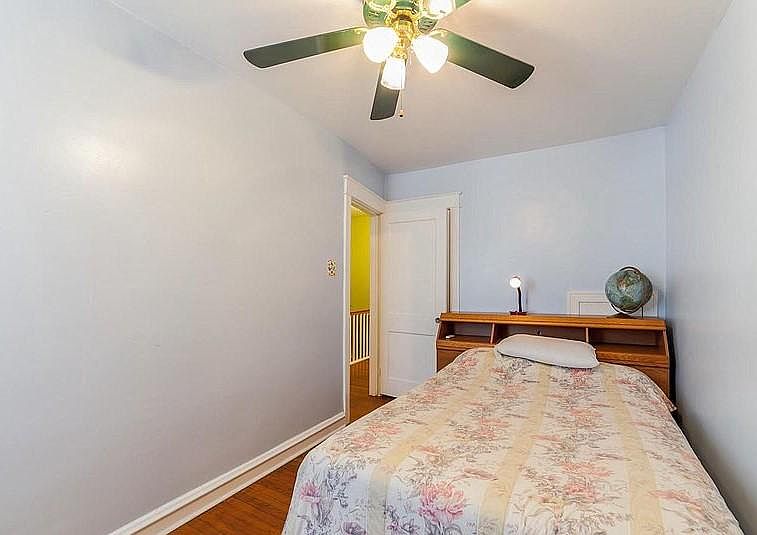 2nd bedroom