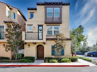 582 S Harbor Blvd, Santa Ana, CA 92704