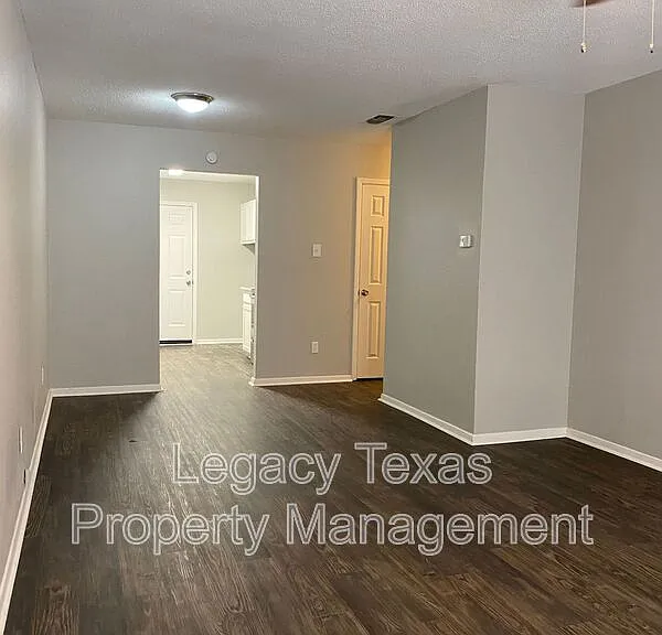 1302 Berry Dr #B — Photo 21