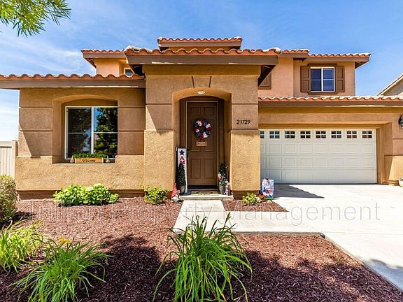 3rd image of 23729 Pinnie Cir