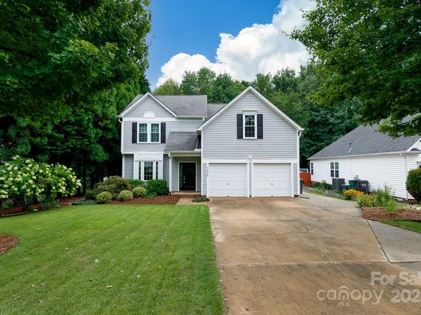 14006 Hatton Cross Dr, Charlotte, NC 28278