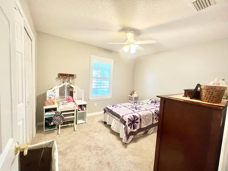 1660 Northridge Rd — Photo 26