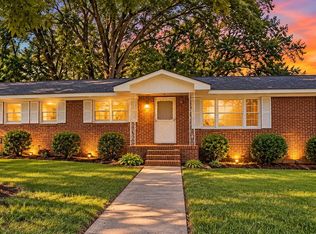 411 Dewberry Ln SE, Lindale, GA 30147