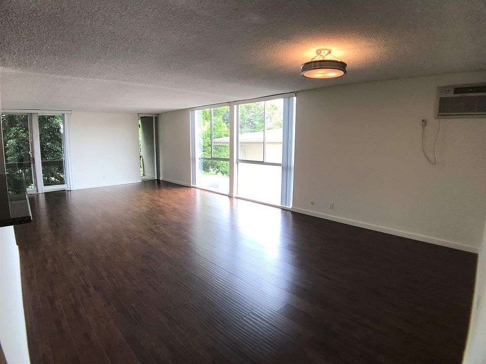 1st image of 1054 S Bedford St APT 201