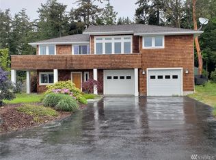 193 N Rhododendron Dr, Port Townsend, WA 98368
