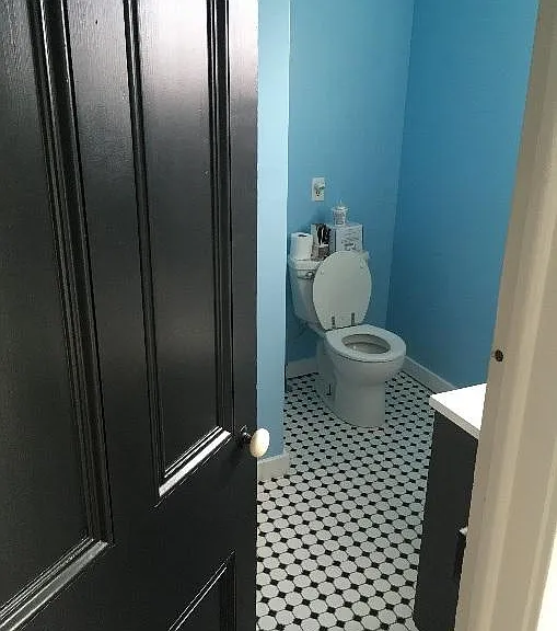 Main bath at top of steps