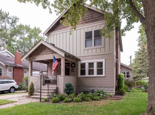 929 Hilldale Dr, Royal Oak, MI 48067