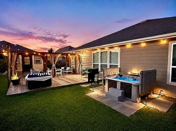 3502 Pentland Downs St, Pearland, TX 77584