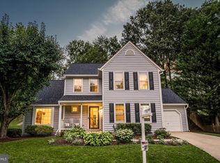 9244 Northedge Dr, Springfield, VA 22153